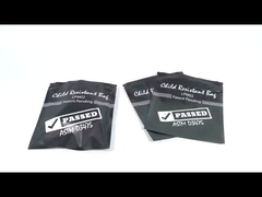 薄板にされた袋